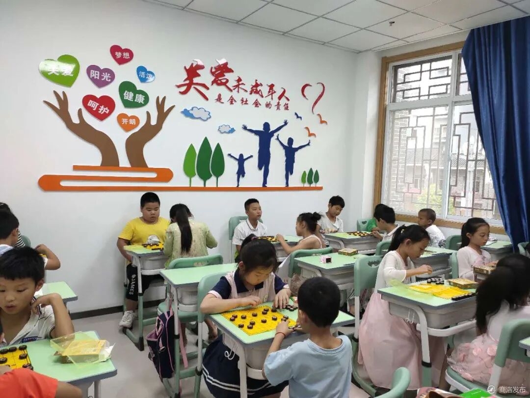 丹凤县 探索“搬迁+产业+就业”新路径 构建一体化劳务服务新格局